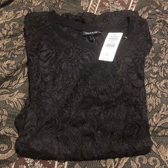 NWT TORRID Puff Sleeve Sheer Lace Crew Neck Tee Top Sz 2 18 20 - Picture 5 of 7